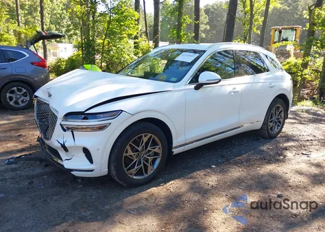 2023 Genesis Gv70 2.5T Awd z USA, uszkodzony, nr VIN KMUMADTB9PU098982